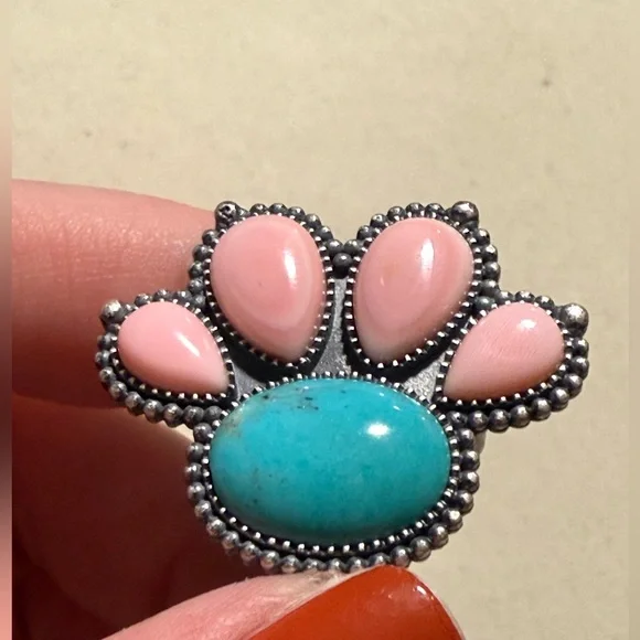 Turquoise Ring - Picture 2 of 8